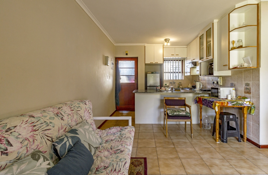 2 Bedroom Property for Sale in Twin Palms Western Cape